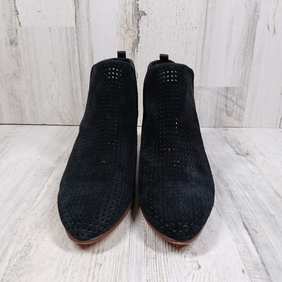 Sam Edelman Paula Ankle Boots Perforated Suede Blk Stacked Heel # 546 - Picture 4 of 12